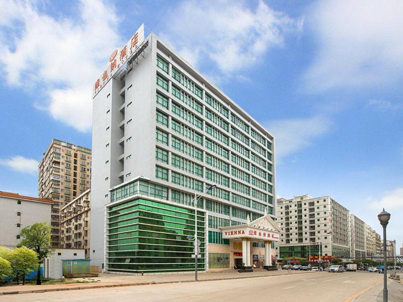 Vienna Classic Shenzhen Longhua Bus Station Екстериор снимка